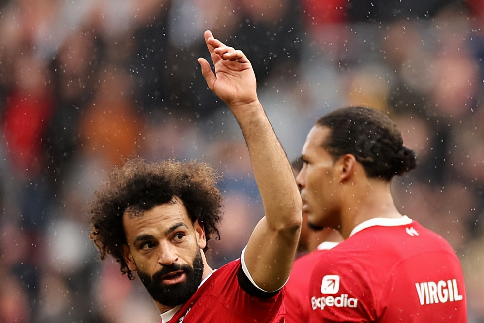 PANDA-包含萨拉赫赛事官方发布突破纪录新规，美国队争议不断！的词条